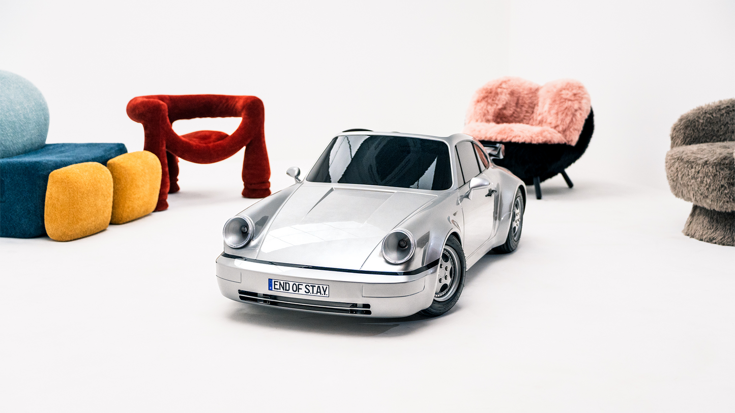 end of S.T.A.Y. 964 Turbo Junior
