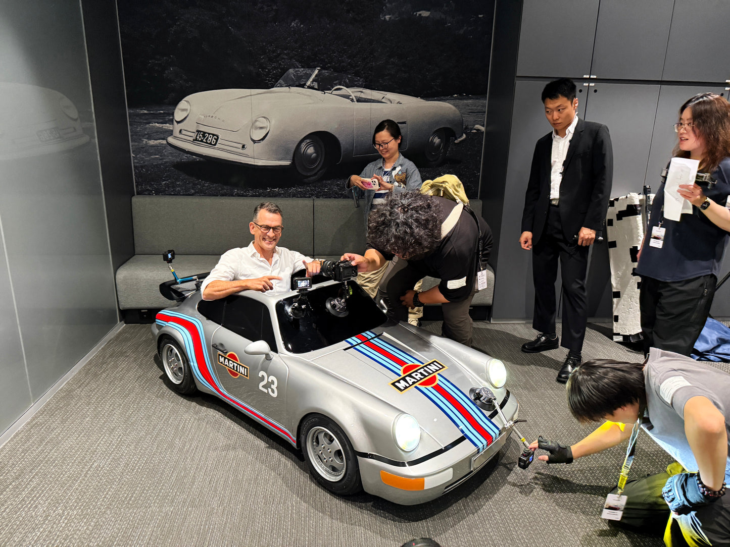 end of S.T.A.Y. 964 Turbo Junior