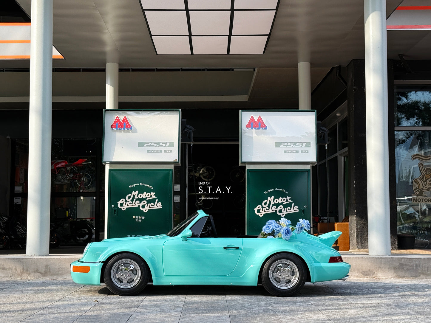 end of S.T.A.Y. 964 Cabriolet Junior MK4