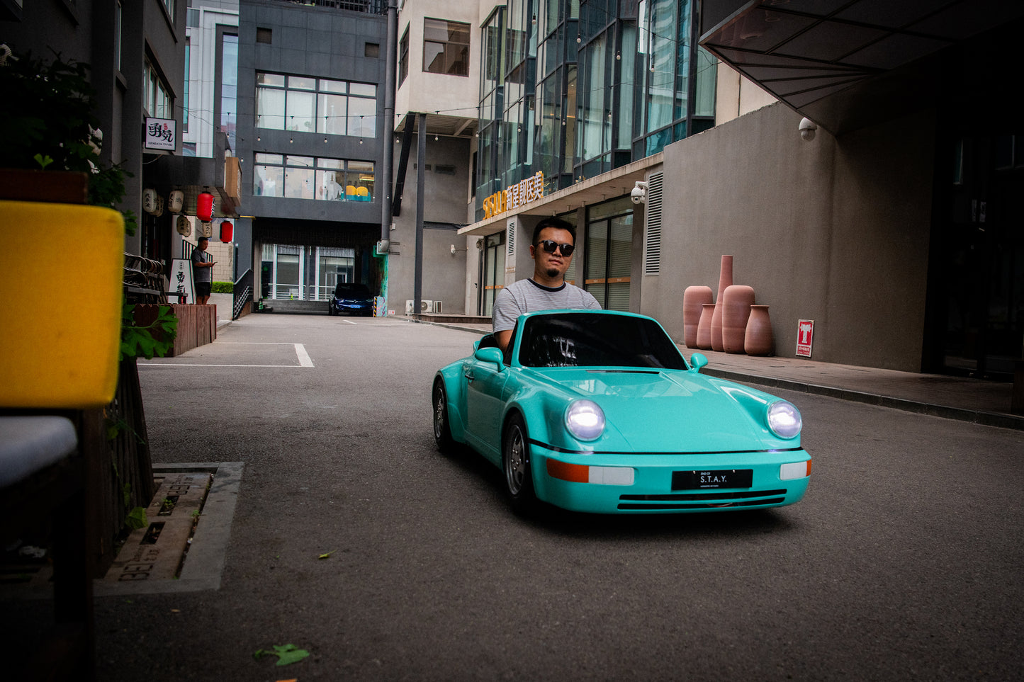 end of S.T.A.Y. 964 Cabriolet Junior MK4