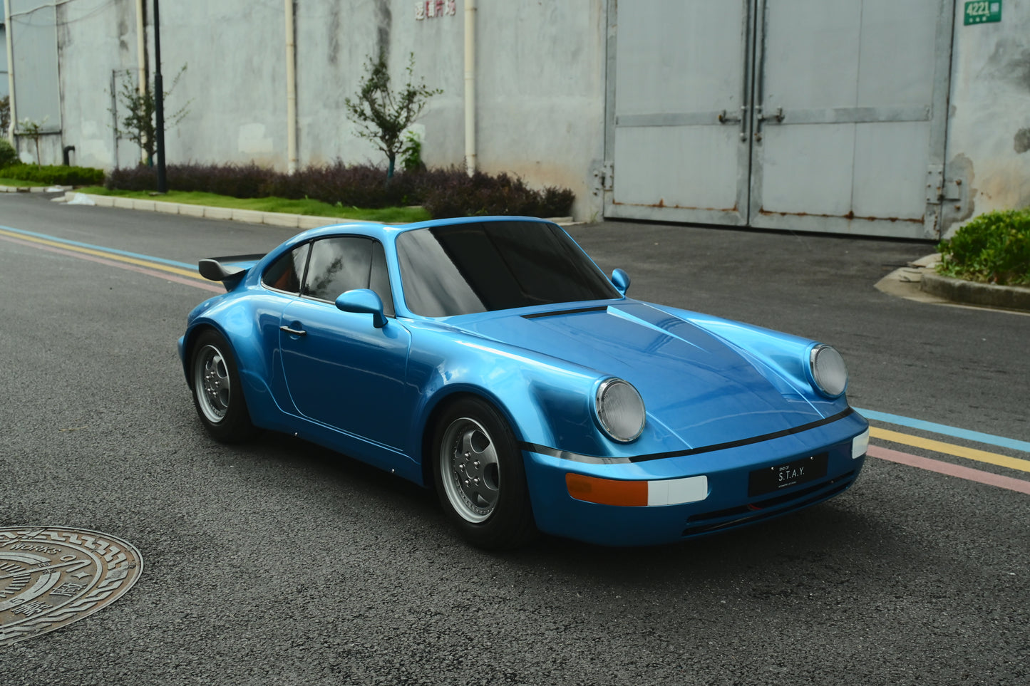 end of S.T.A.Y. 964 Turbo Junior